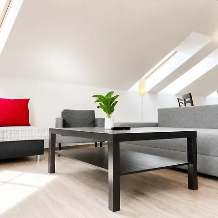 Symbiola Apartmán